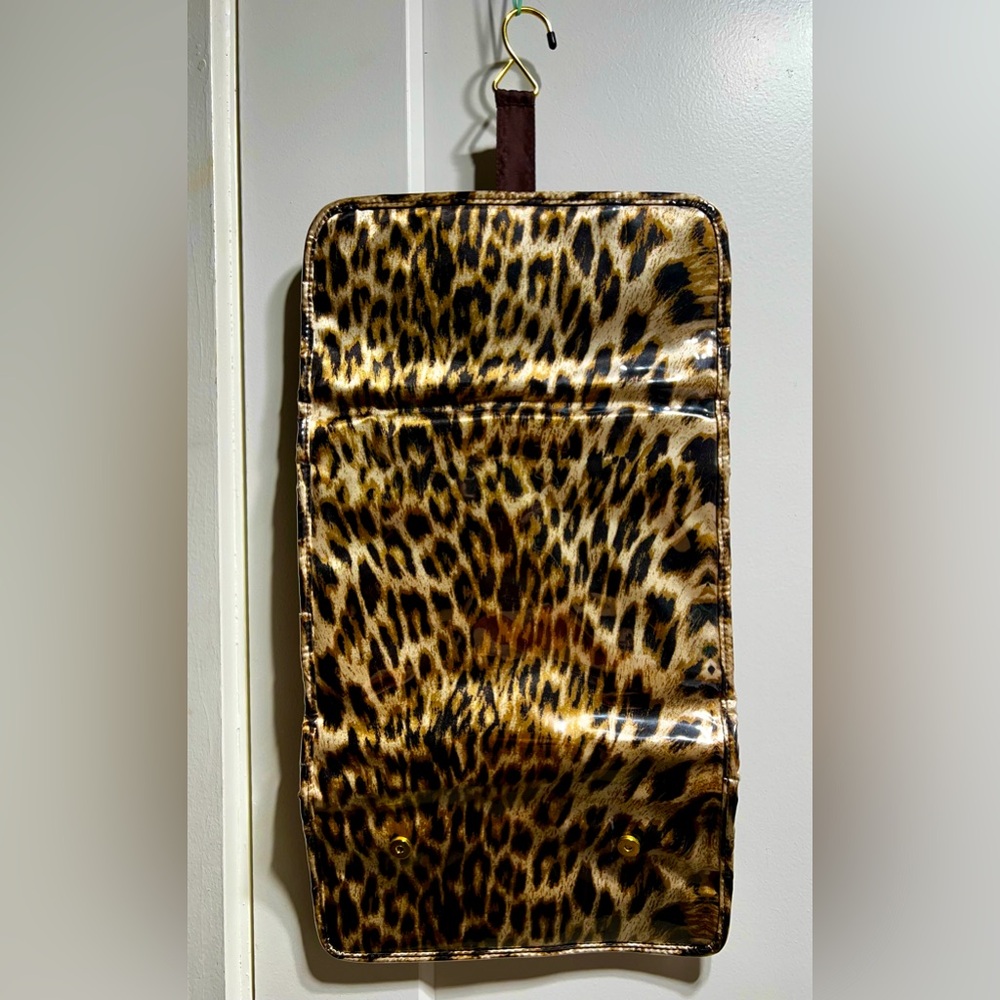 Contents x Target EUC leopard-print cosmetic organizer